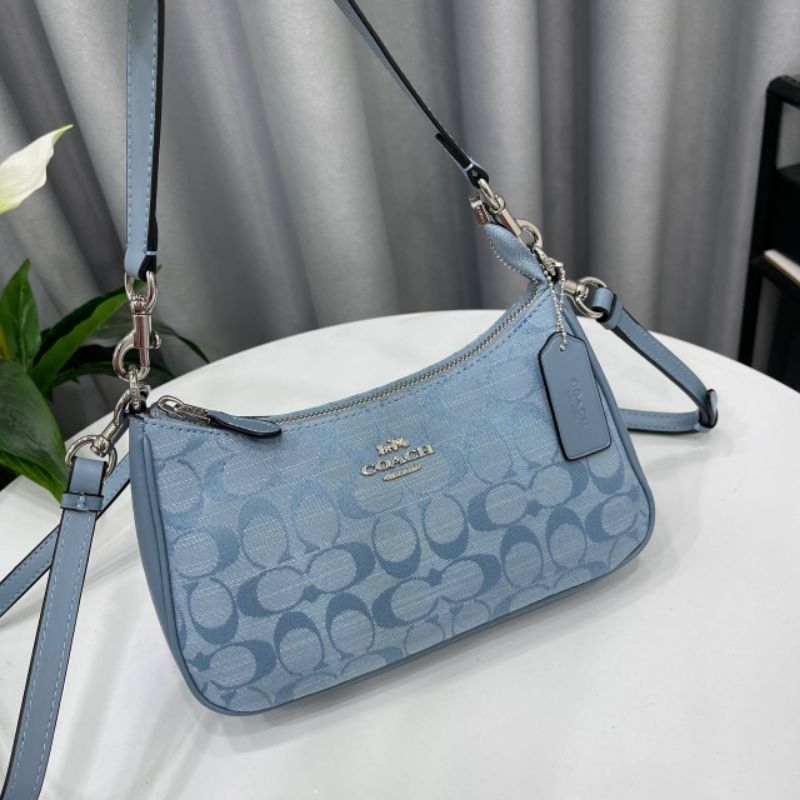 Túi Coach Teri Shoulder Bag In Signature Chambray