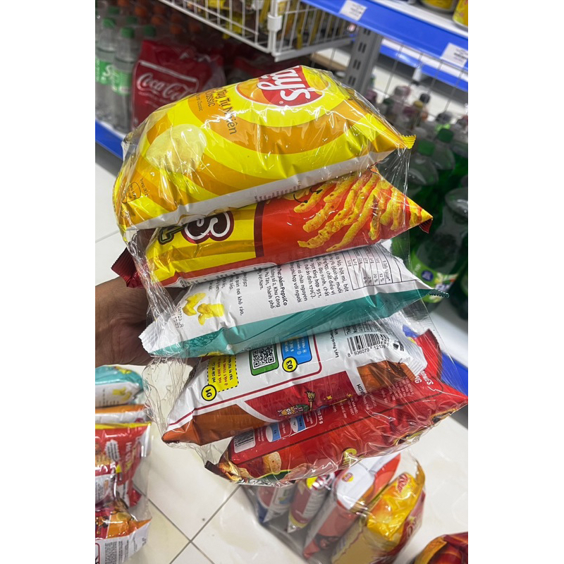 Sét 5 gói bánh snack của tất cả các hãng -Orio-Poca-Oshi 5 gói bim bim siêu ngon