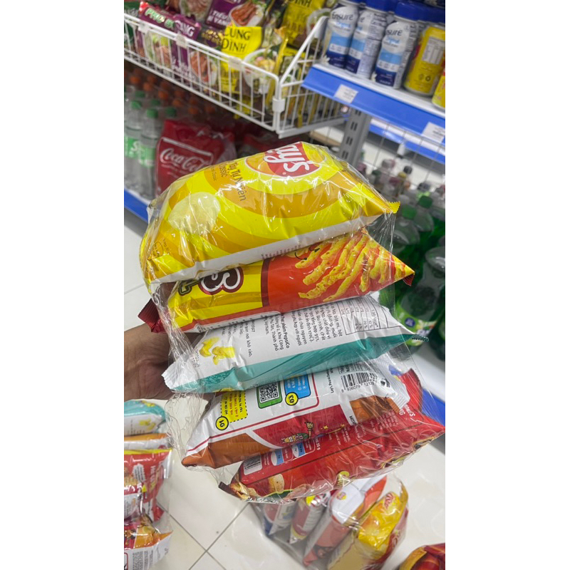 Sét 5 gói bánh snack của tất cả các hãng -Orio-Poca-Oshi 5 gói bim bim siêu ngon