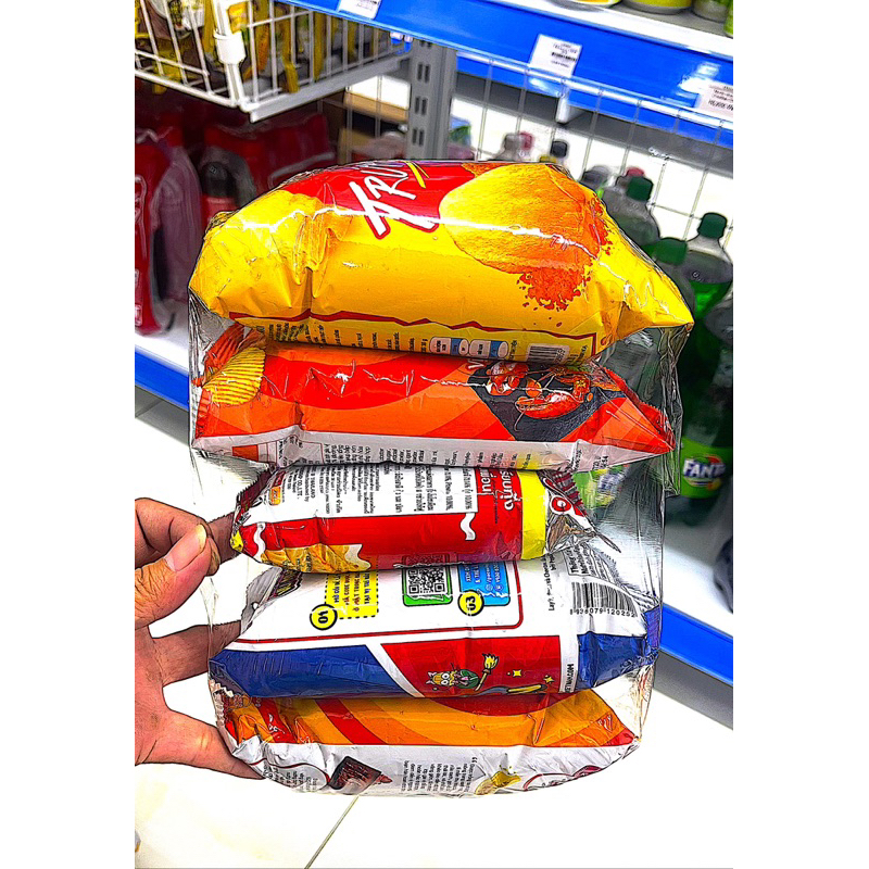 Sét 5 gói bánh snack của tất cả các hãng -Orio-Poca-Oshi 5 gói bim bim siêu ngon