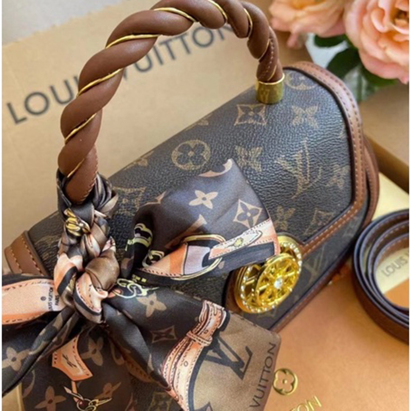 Túi Xách Nữ, tui xach vuông quai xoắn hót trend .đeo chéo vừa cầm tay siêu xinh. Mã T 30