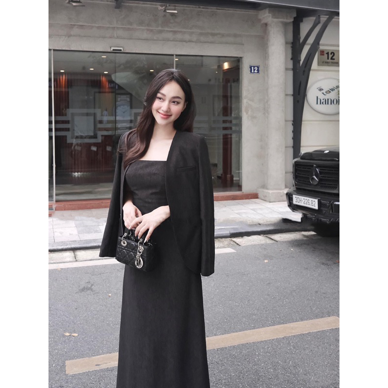 Set Vest kèm váy sanh chảnh thanh lịch