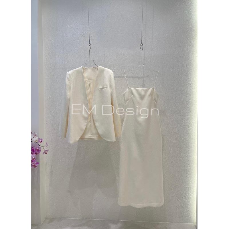 Set Vest kèm váy sanh chảnh thanh lịch