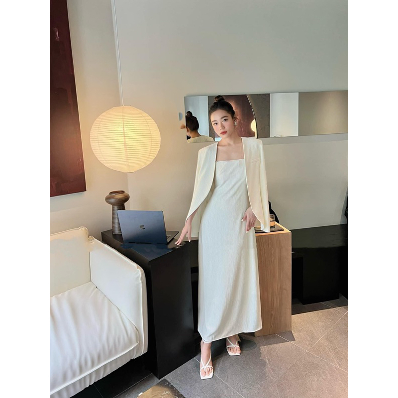 Set Vest kèm váy sanh chảnh thanh lịch