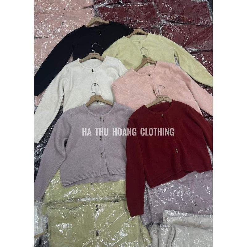 Áo khoác len cardigan cúc hoa