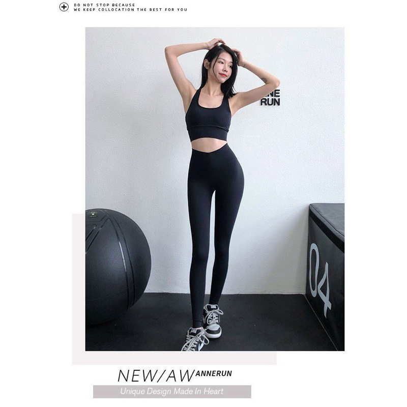 Bộ Quần Áo Tập Gym Yoga Nữ Có Mút Ngực Thoáng Mát Co Dãn 4 Chiều Màu Xám Ghi và Hồng Cánh Sen Sang Trọng