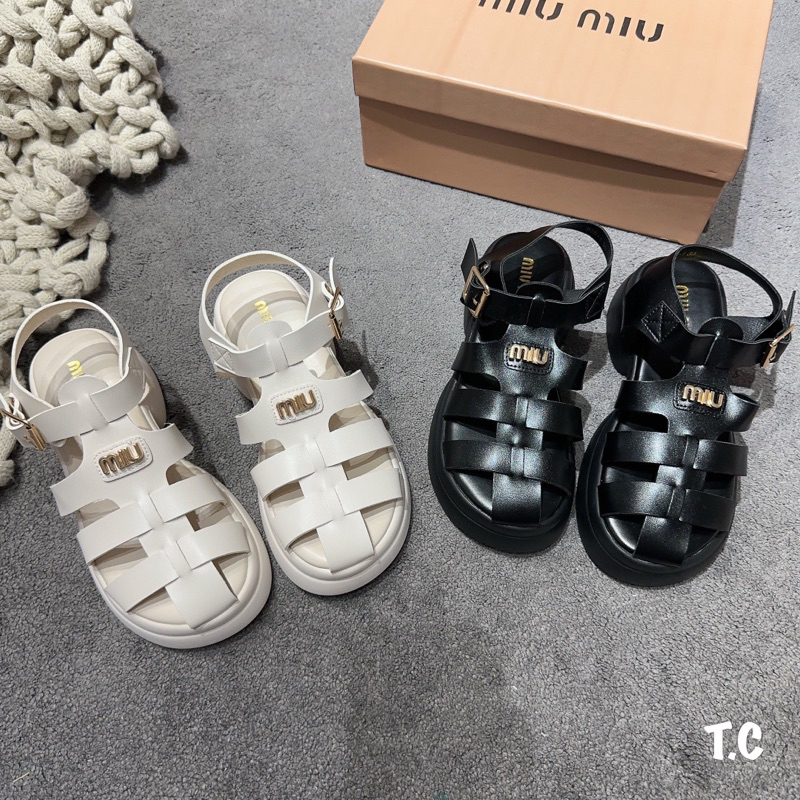 Sandal Giọ Miumiu Trắng Đen Full Size 35-39  -  By Anh Dinh Phuong
