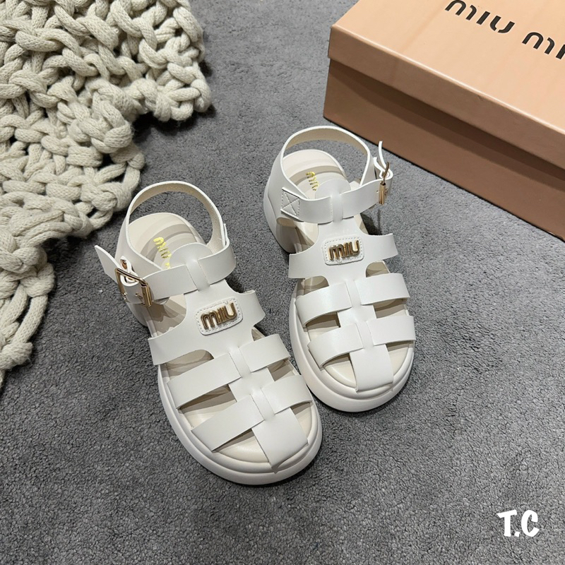 Sandal Giọ Miumiu Trắng Đen Full Size 35-39  -  By Anh Dinh Phuong