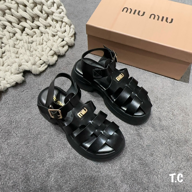 Sandal Giọ Miumiu Trắng Đen Full Size 35-39  -  By Anh Dinh Phuong