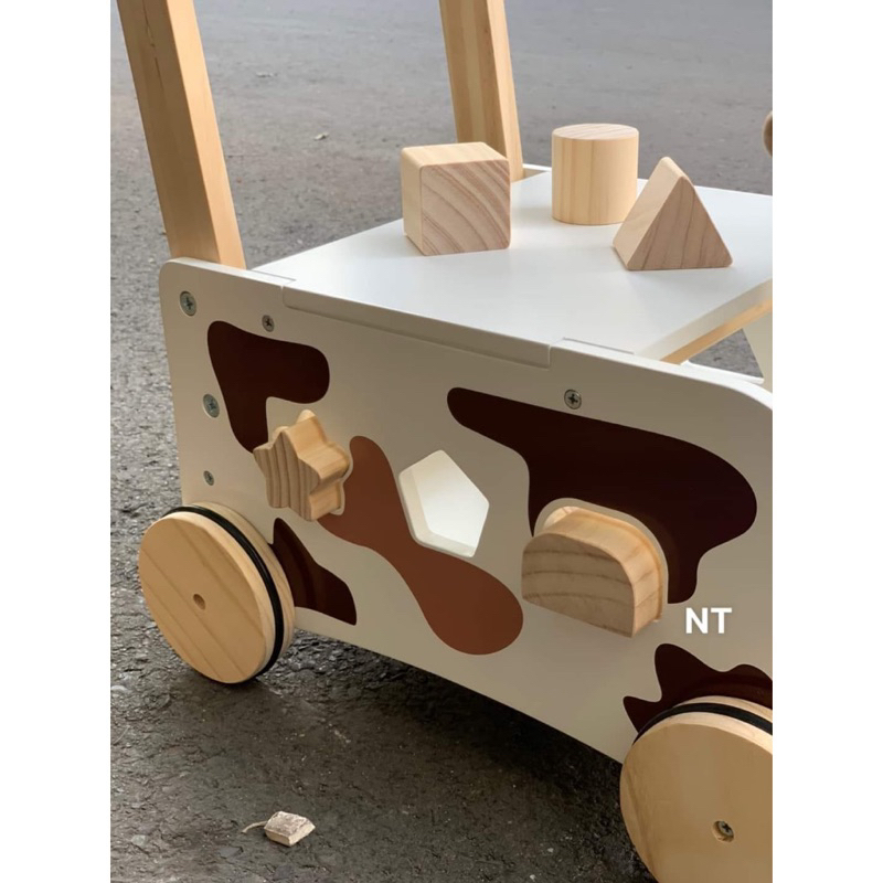 XE TẬP ĐI KIÊM CHÒI CHÂN BẰNG GỖ, KẾT HỢP CHƠI THẢ KHỐI