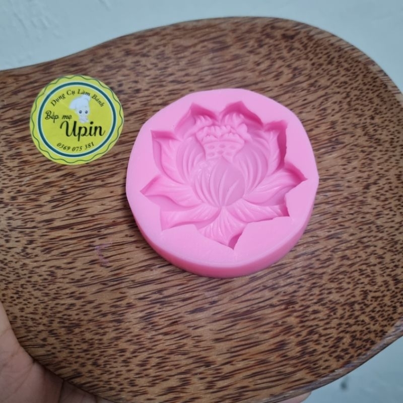 Khuôn silicon mặt hoa sen 2023
