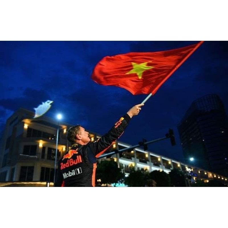 Dầu nhớt xe hơi cao cấp Mobil-1 0W40 1L chạy 20000km