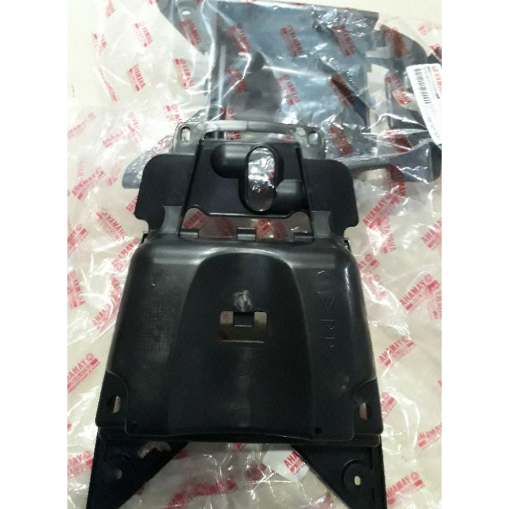 Hộp đồ Exciter 2006_2010 Yamaha Chính Hãng