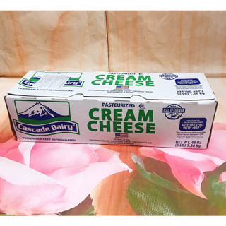 Phô mai Cream Cheese Cascade khối 1.36KG
