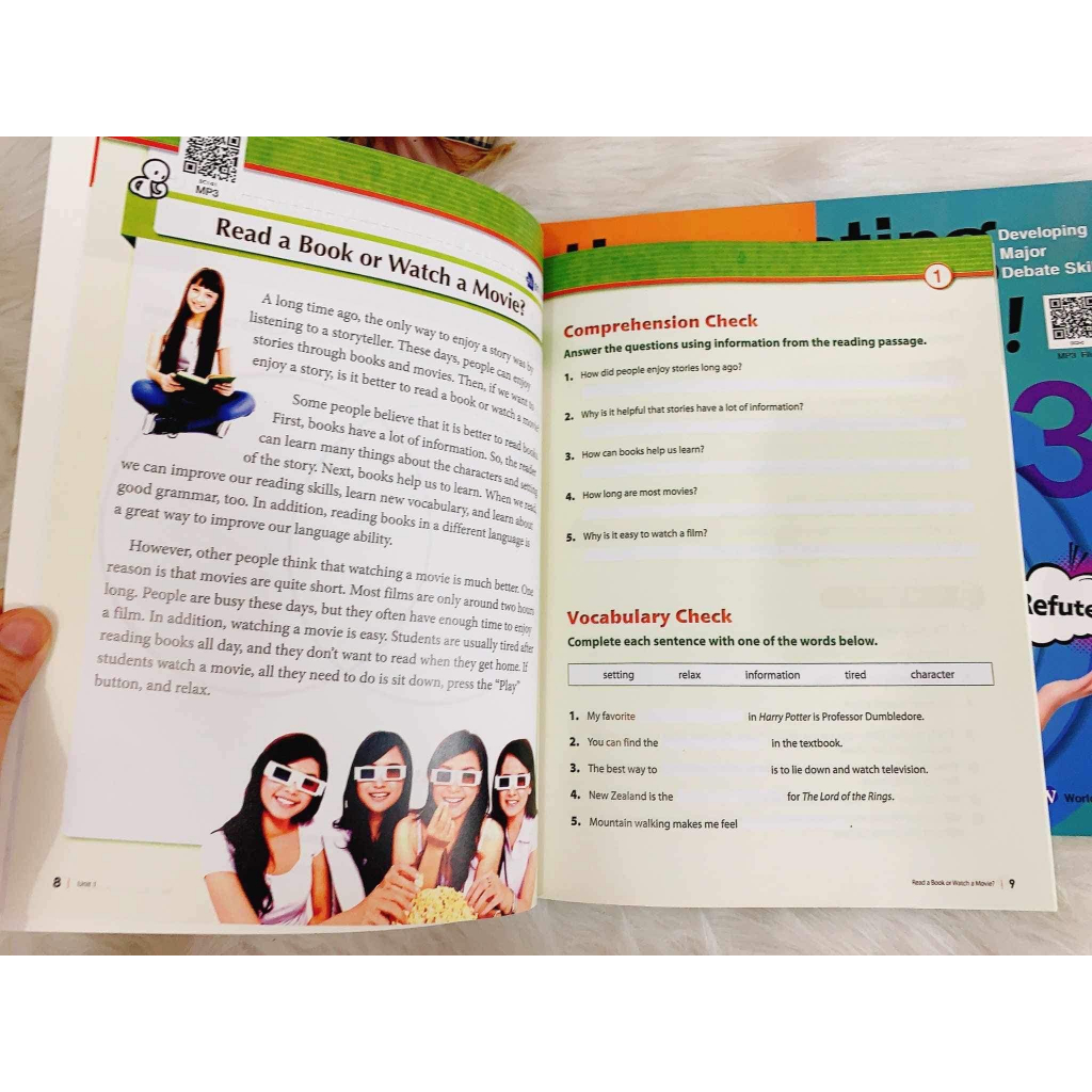 Sách - Debating Challenge - 3 cuốn