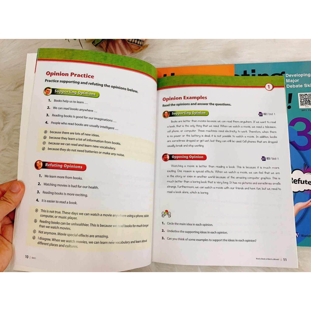 Sách - Debating Challenge - 3 cuốn