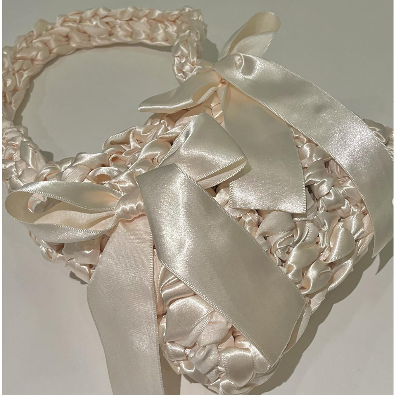 Túi Xách Ruy Băng Ghi Thắt Nơ Xinh Xắn