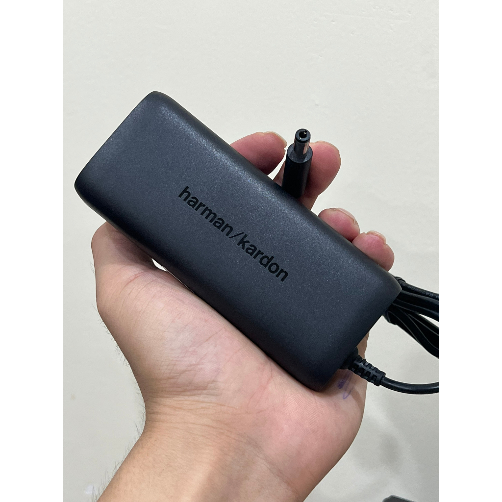 Sạc Loa Harman/Kardon Onyx Studio 5 chính hãng Bảo hành 12 tháng