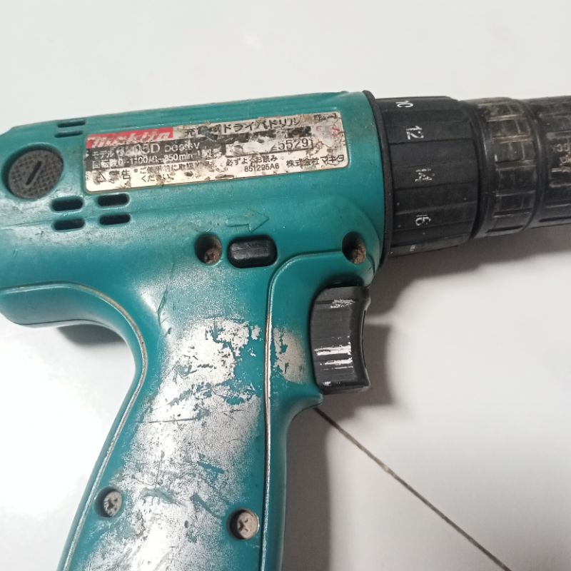 Khoan pin 9v6 makita 6205d bãi nhật