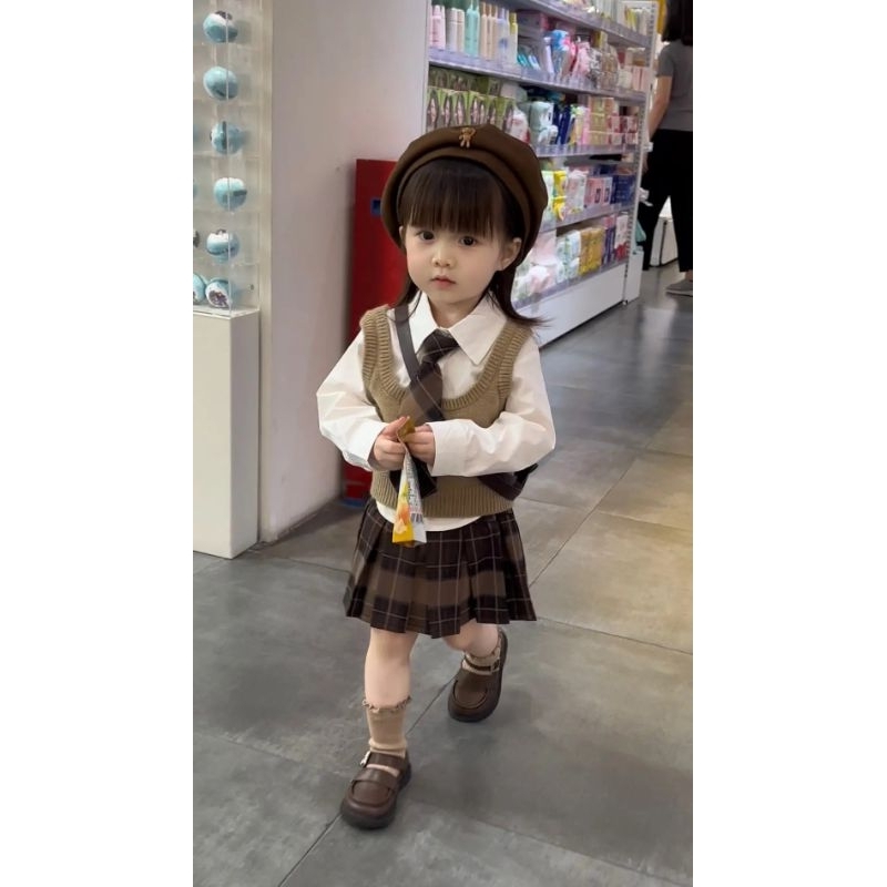 Set 4 chi tiết bé gái hàng quảng châu cao cấp