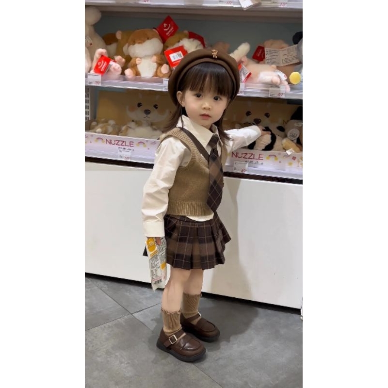 Set 4 chi tiết bé gái hàng quảng châu cao cấp