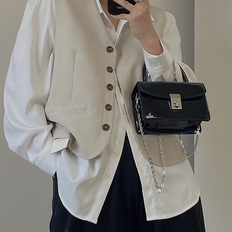 Túi xách nữ đeo chéo cầm tay Da Bóng Khoá Xoay Size Vừa ĐT