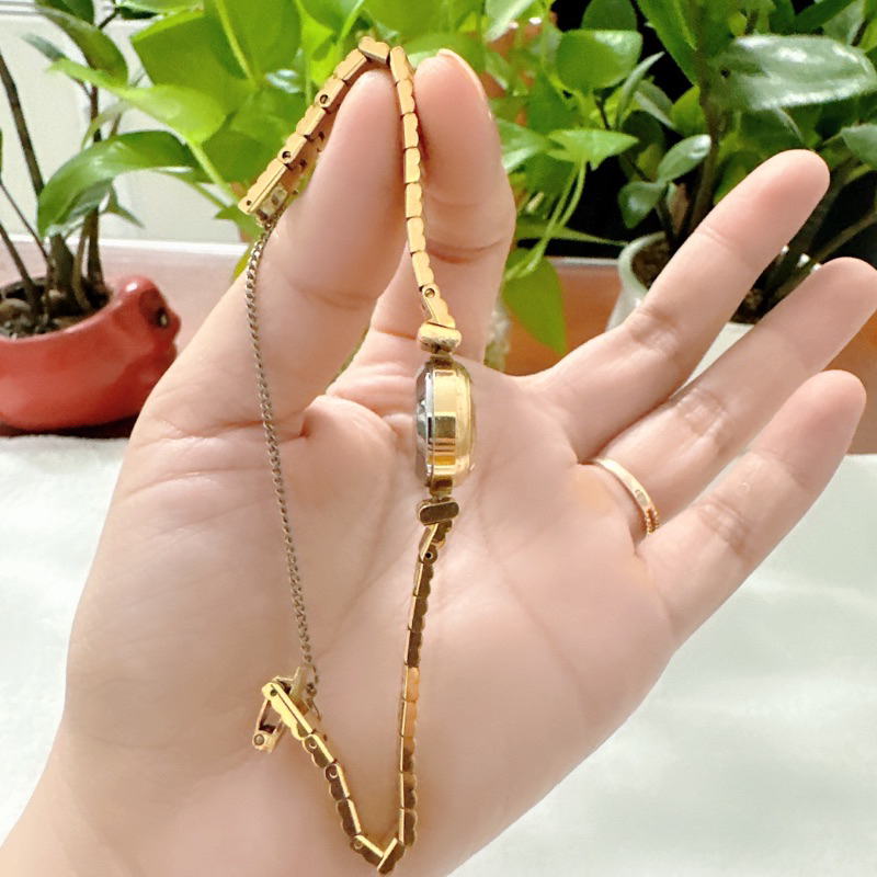 Đồng hồ nữ si nhật Cơ cót lên dây hiệu Seiko 20 Jewels, dây khoá zin