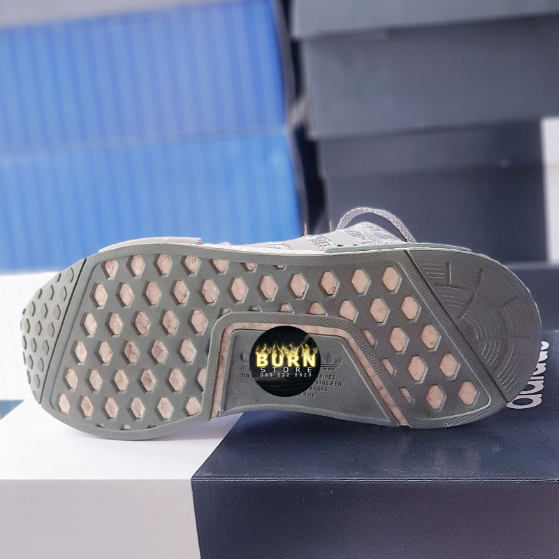 Giày NMD R1 grey, size 45, real 2hand