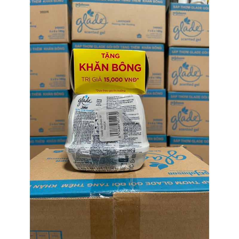 Combo 2 cục Sáp Glade tặng khăn bông