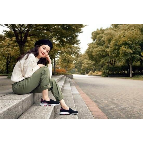 Giày lười skechers gowalk 5 chính hãng 15900