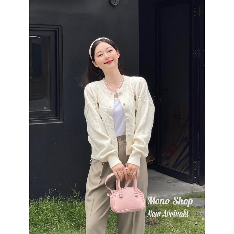 [139] Áo cardigan len thêu hoa nổi vintage