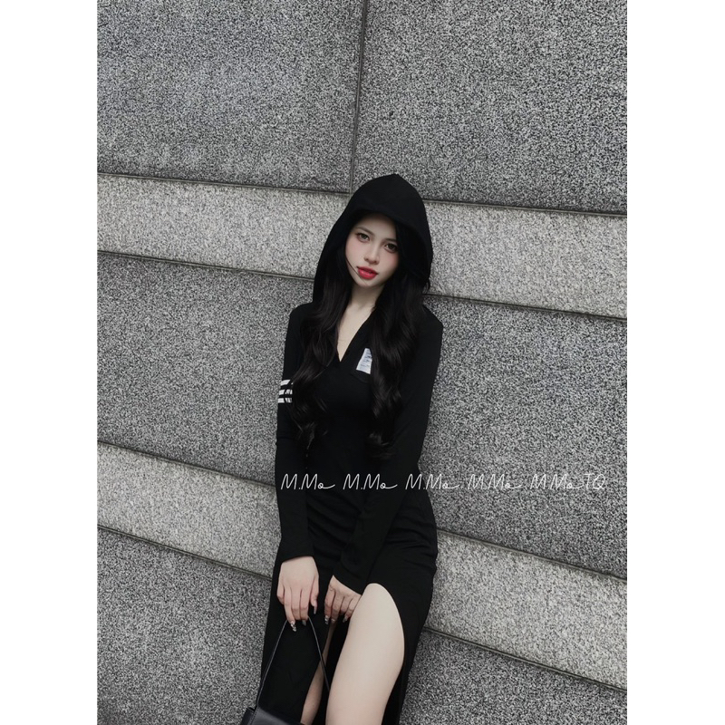 Váy body mũ Thom sẻ đùi