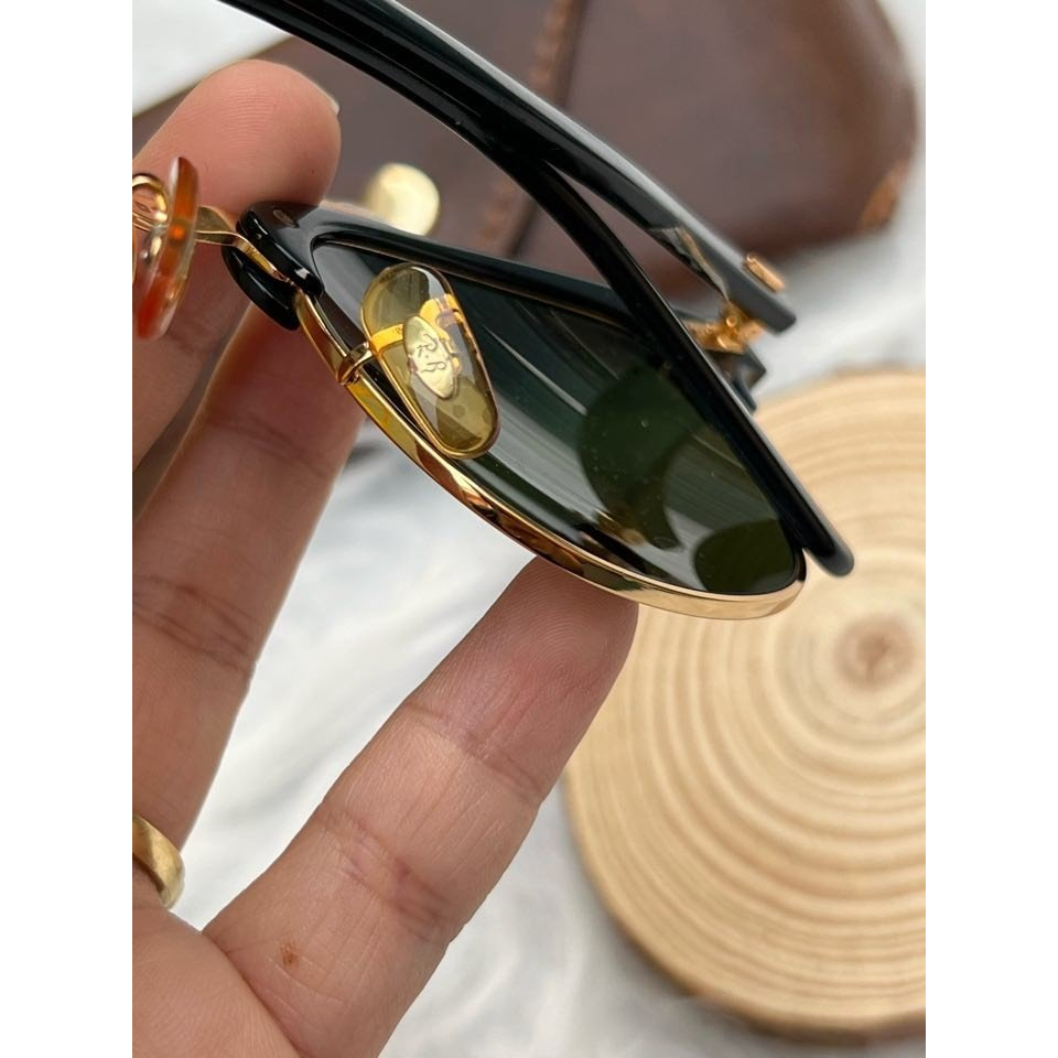 Mắt Kính Clubmaster Tráng Gương Bạc Gọng Đen 2HAND