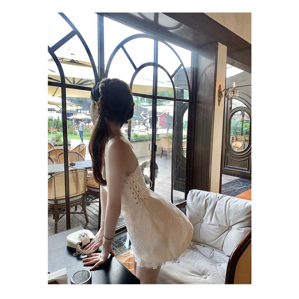 SET ÁO BODY 2 DÂY GẤM ĐAN DÂY EO + QUẦN SHORT REN BÈO SHEEP