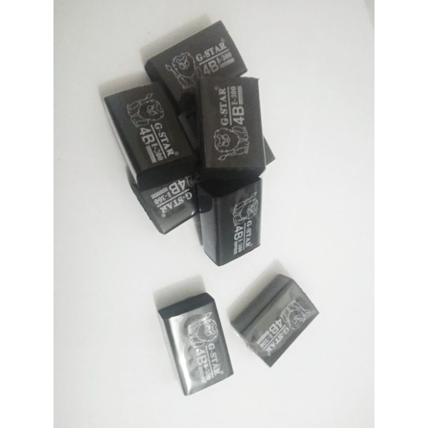 GÔM TẨY CHÌ MÀU ĐEN GSTAR E-300.