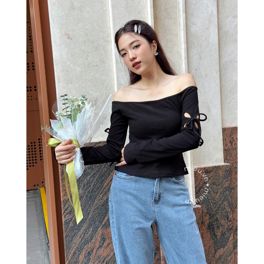 Áo thun nữ trễ vai chất thun gân lụa premium với thiết kế cut out cánh tay MIEU - KAU07