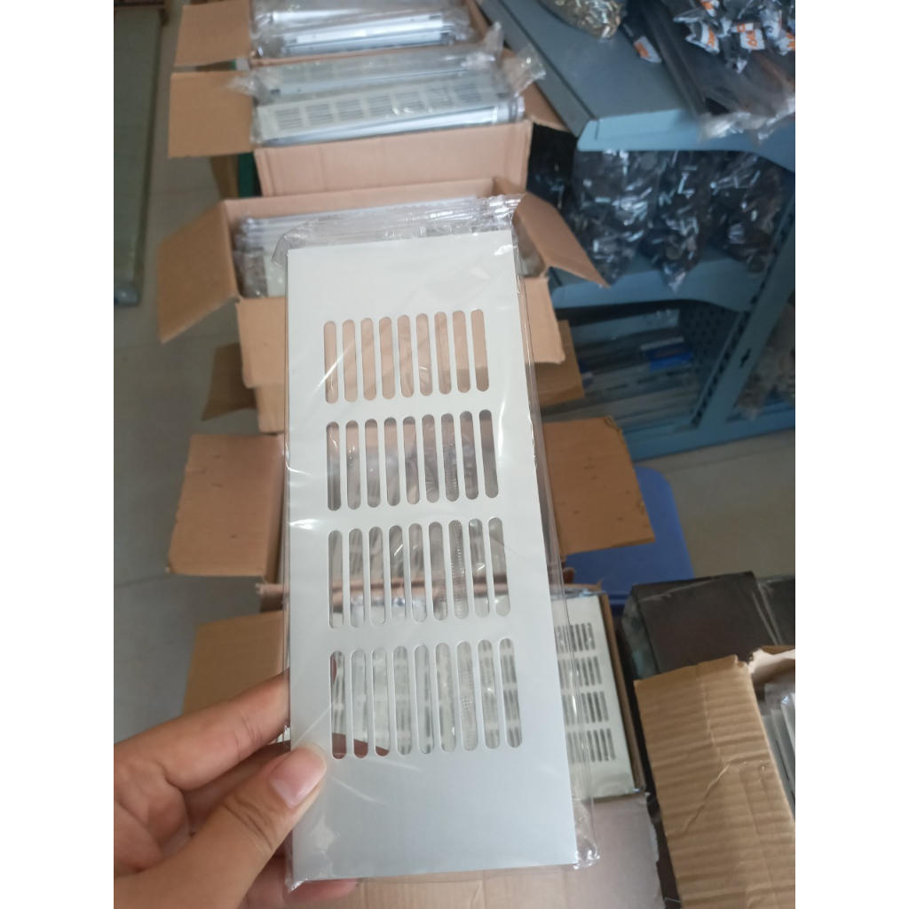 Khe thoát nhiệt hàng chất lượng cao