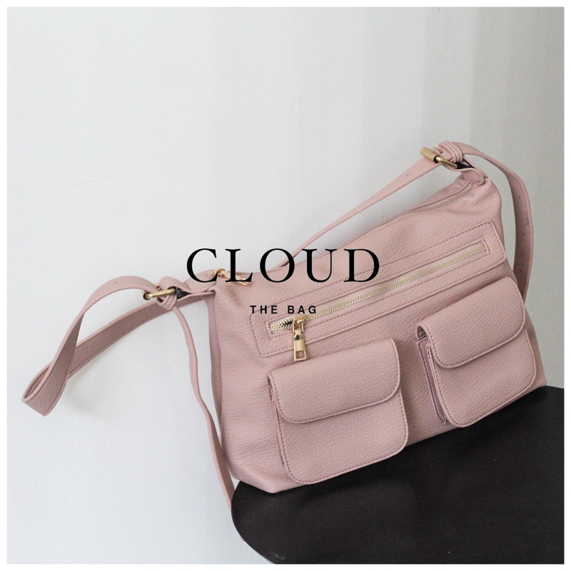 Túi đeo chéo nhiều túi phong cách cho nữ Cloud the shoes