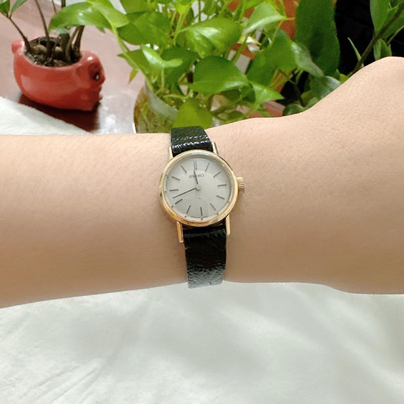 Đồng hồ Cơ lên dây nữ si nhật hiệu Seiko