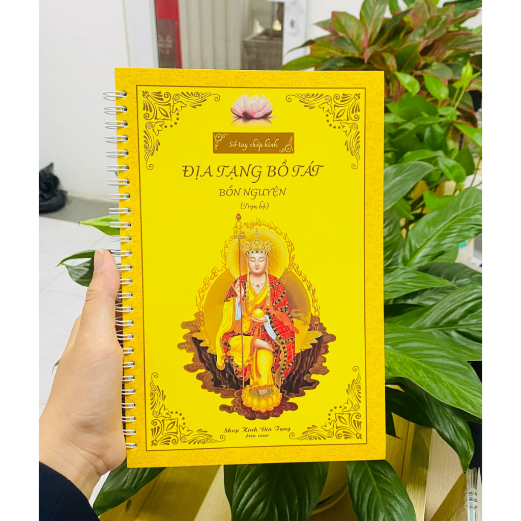 Sách -Vở Chép Kinh Địa Tạng Hương Trang A4 Và A5