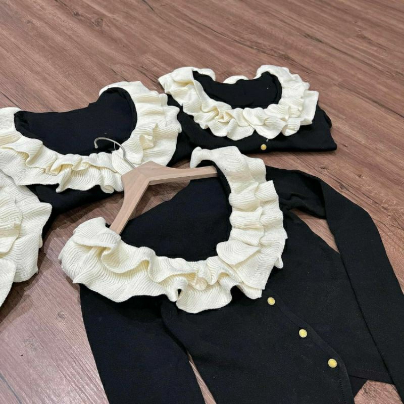 Áo len tăm cổ bèo tiểu thư siêu xinh