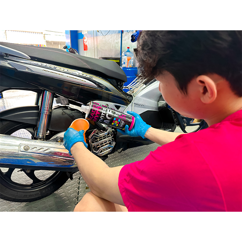 XADO LUXURY SCOOTER RACE OIL 7.5W35 4T MB