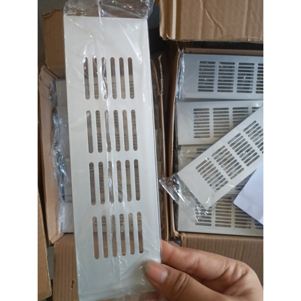 Khe thoát nhiệt hàng chất lượng cao