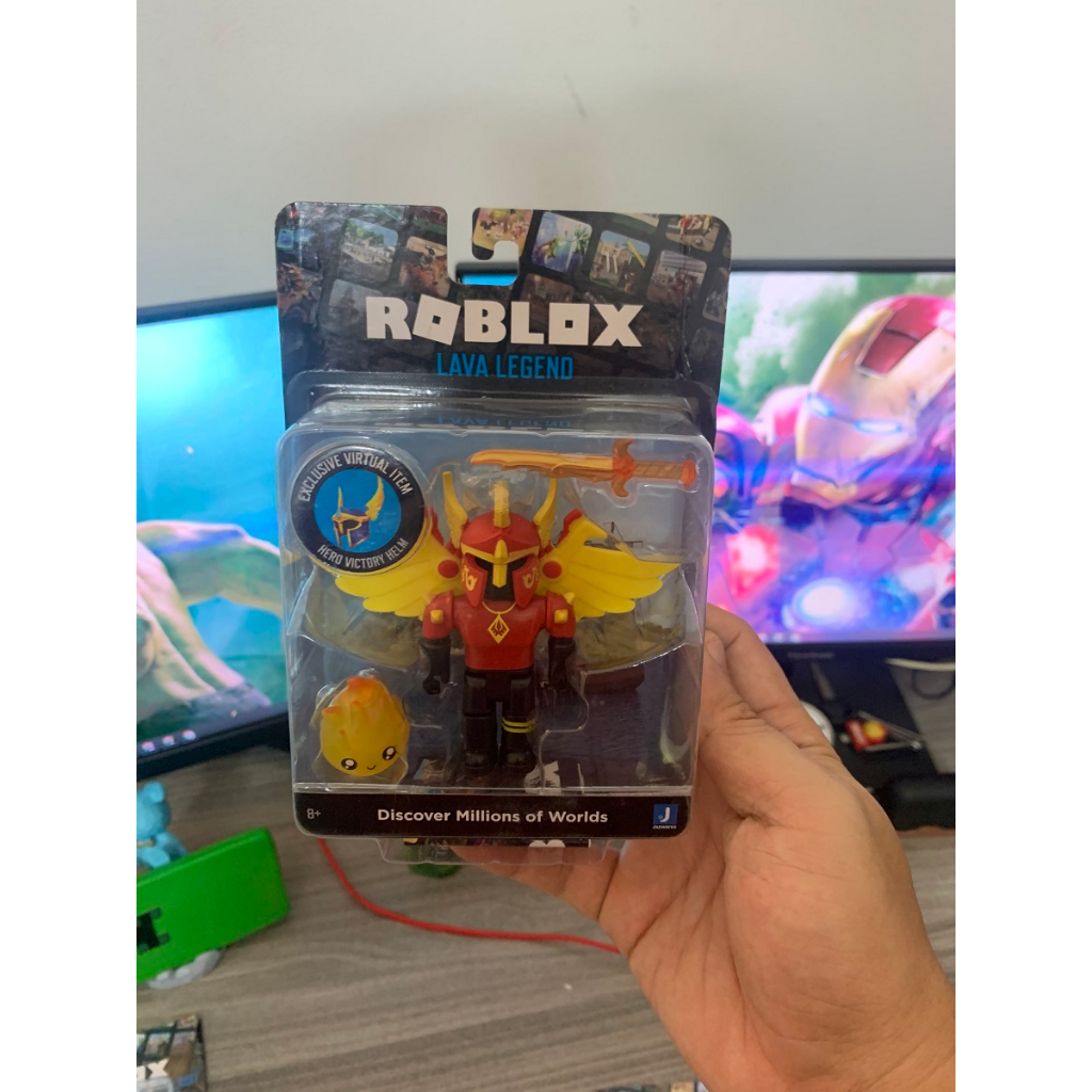 Mô hình nhân vật roblox chính hãng có mã code đổi thưởng