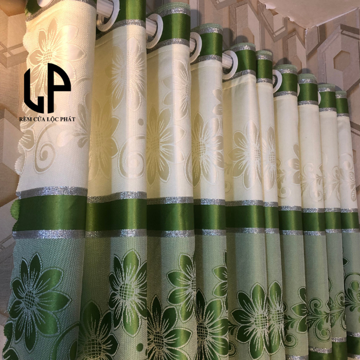 Rèm cửa cao cấp vải gấm hoa văn sọc xanh lá cây,trang trí phòng khách phòng ngủ.