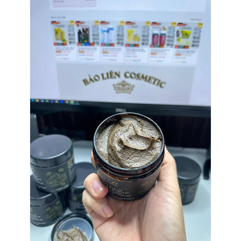 Tẩy da chết cơ thể cà phê Đắk Lắk Bảo Liên Perfect Beauty cho làn da mềm mại và rạng rỡ 200ml