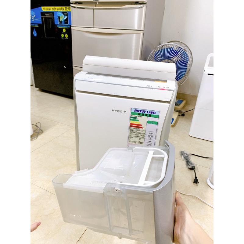 Hút ẩm Panasonic Nhật xuất 220V mới đẹp