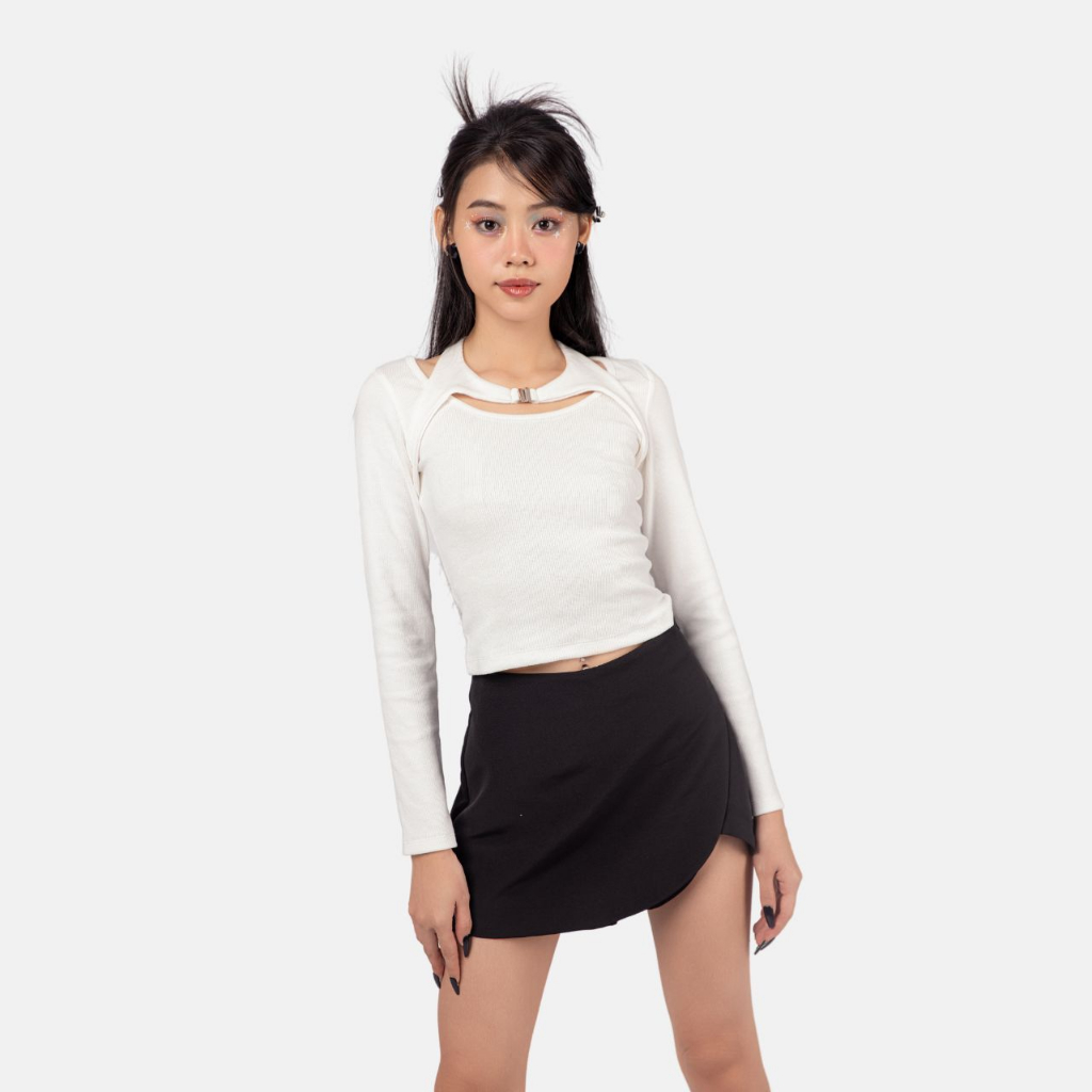 Áo croptop nữ TOPTIFY tay dài kiểu yếm tròng cài khoen Evara Top AC105