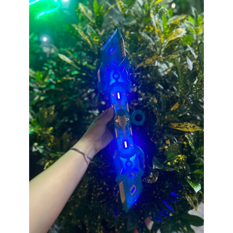 Kiếm Phát Sáng Mẫu Mới Bung 2 Bên Cháy Phố Trung Thu Siêu Ngầu