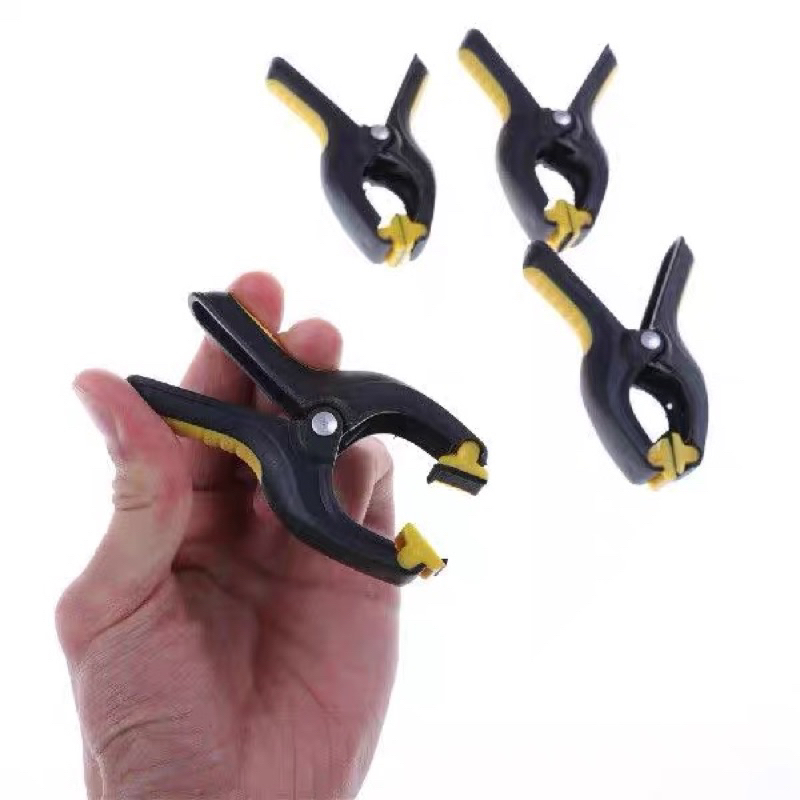 Kẹp giữ màn hình